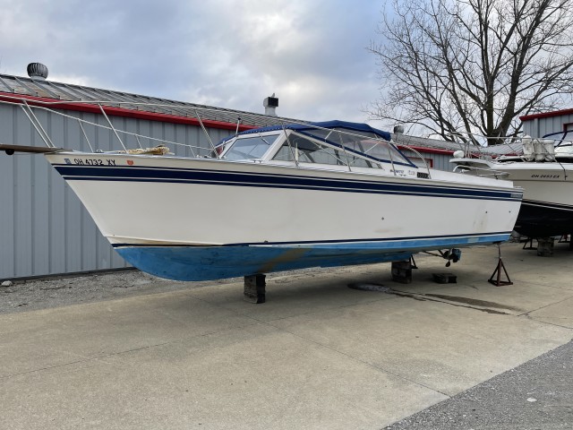 1983 Marinette Sportsman  for sale at True North Yacht Sales & Service